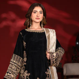 Pakistani Suits Online UK