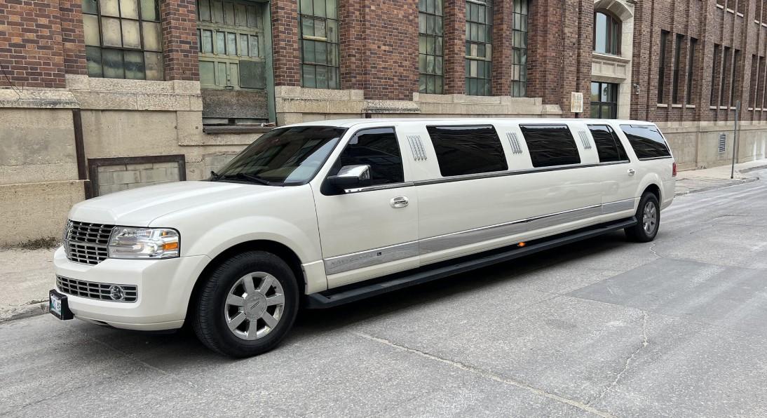 sngine_508dc9d4b9ca533c4a746f2c6d4fdcce Limo Service Tuxedo | Luxury Rides by AAA VIP Limo